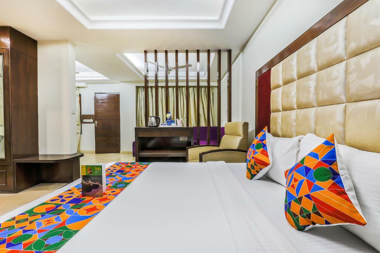 Fabhotel Metro35 Chandīgarh Exteriér fotografie